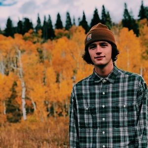 Meet your Posher, Ethan